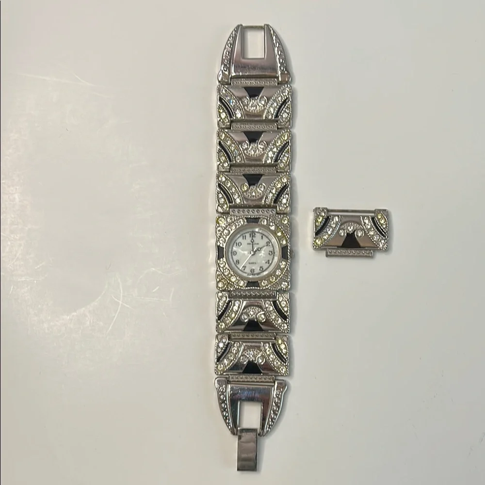 Vintage Dejuno Art Deco silver and black sparkly wide metal quartz watch
